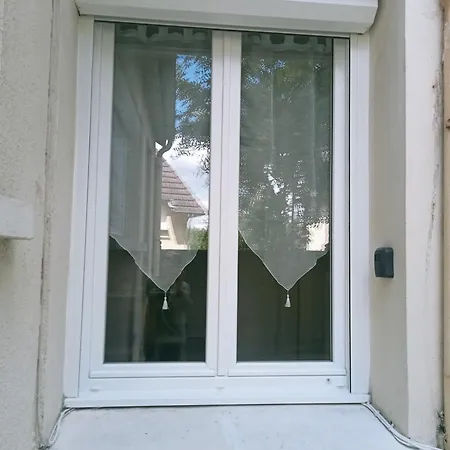 Cosy Et équipé