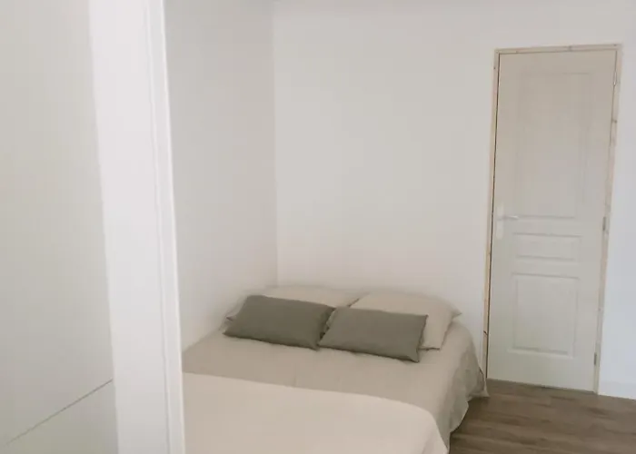 Cosy Et Equipe דירה